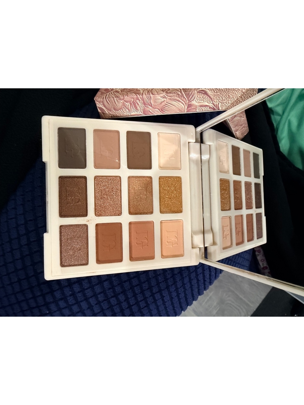 Laura Geller Nude Attitude Barely Burnished 12 Multi-Finish Eyeshadow Palette